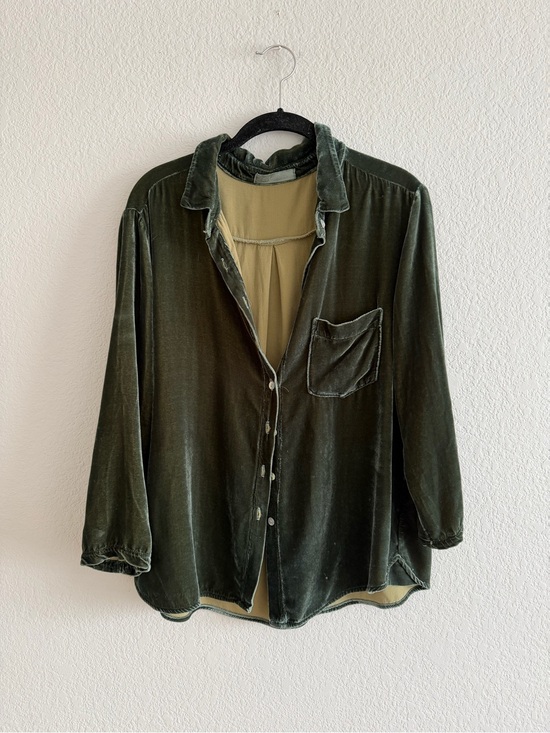CUT LOOSE Tops - Cut Loose Green Easy Silk Blend Velvet Shirt Size Large Lagenlook